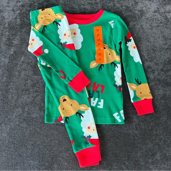 NWOT Boy’s Carter’s Christmas Pajamas - Picture 1 of 8